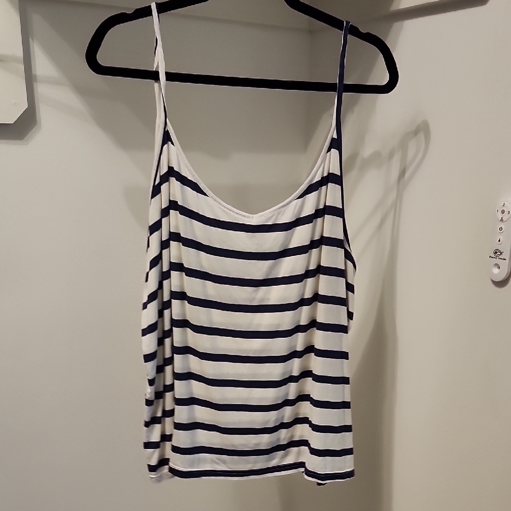 Old Navy Striped Camisole in Navy and White